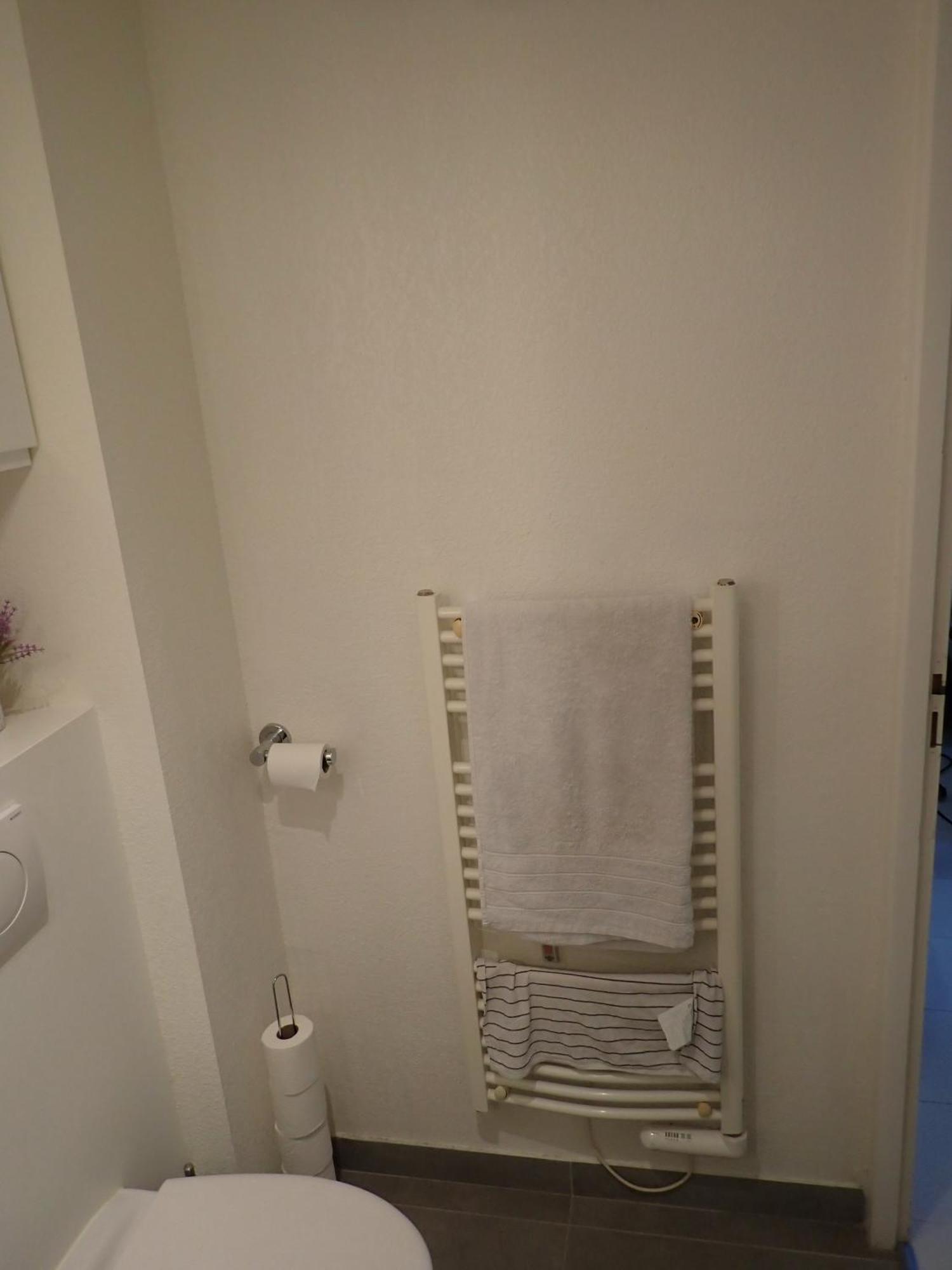 Suite 1 Chambre, 1 Sejour, Climatise, Piscines, 400M De La Mer La Londe-les-Maures Exterior foto